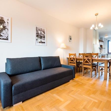 Woronicza Homey Wooden Apartment Varşovia Exterior foto