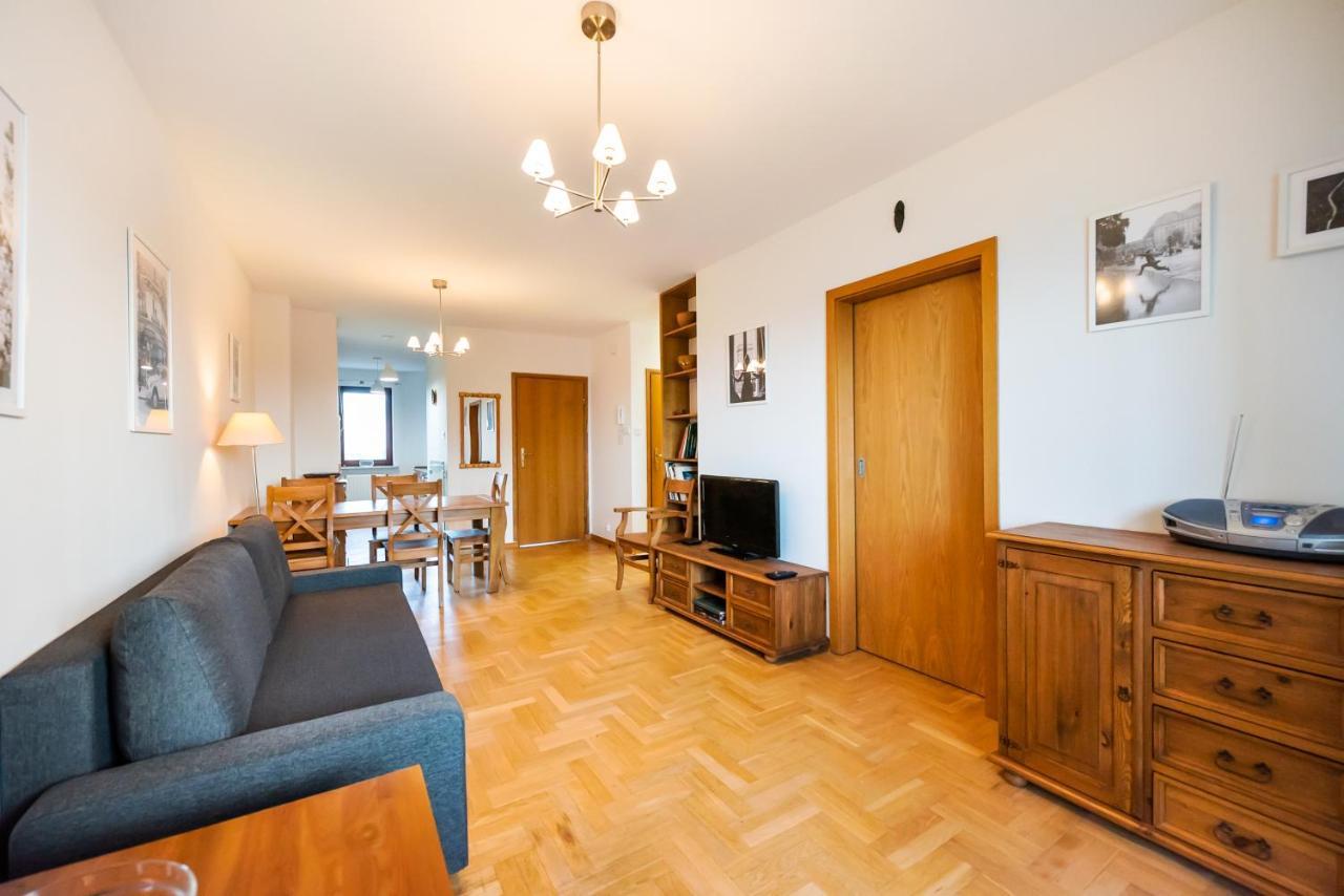 Woronicza Homey Wooden Apartment Varşovia Exterior foto