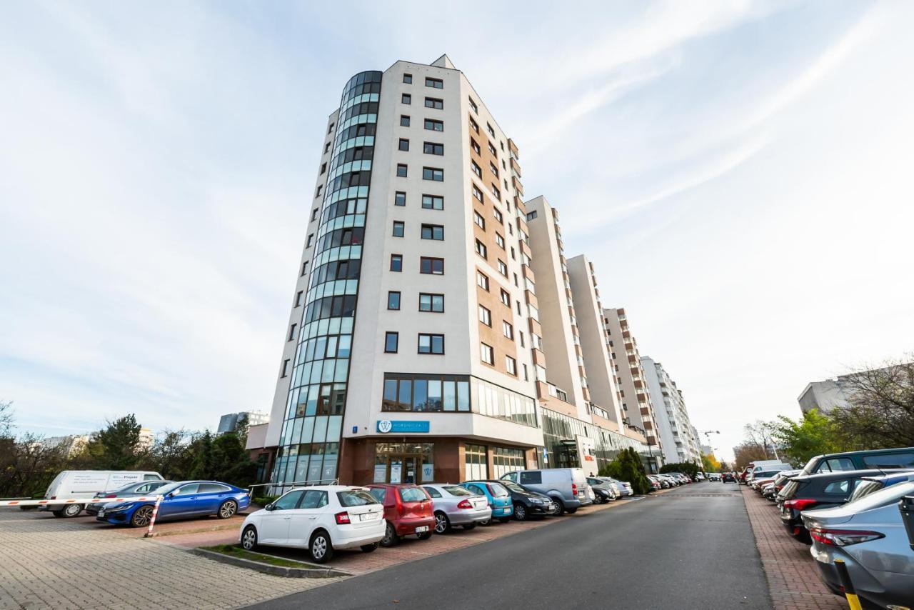 Woronicza Homey Wooden Apartment Varşovia Exterior foto